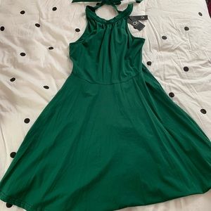 Green dress 💚